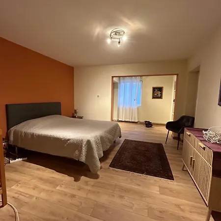 Bel En Rdc Proche Very Near *