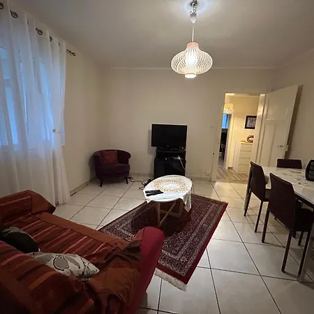 Bel En Rdc Proche Very Near Straatsburg